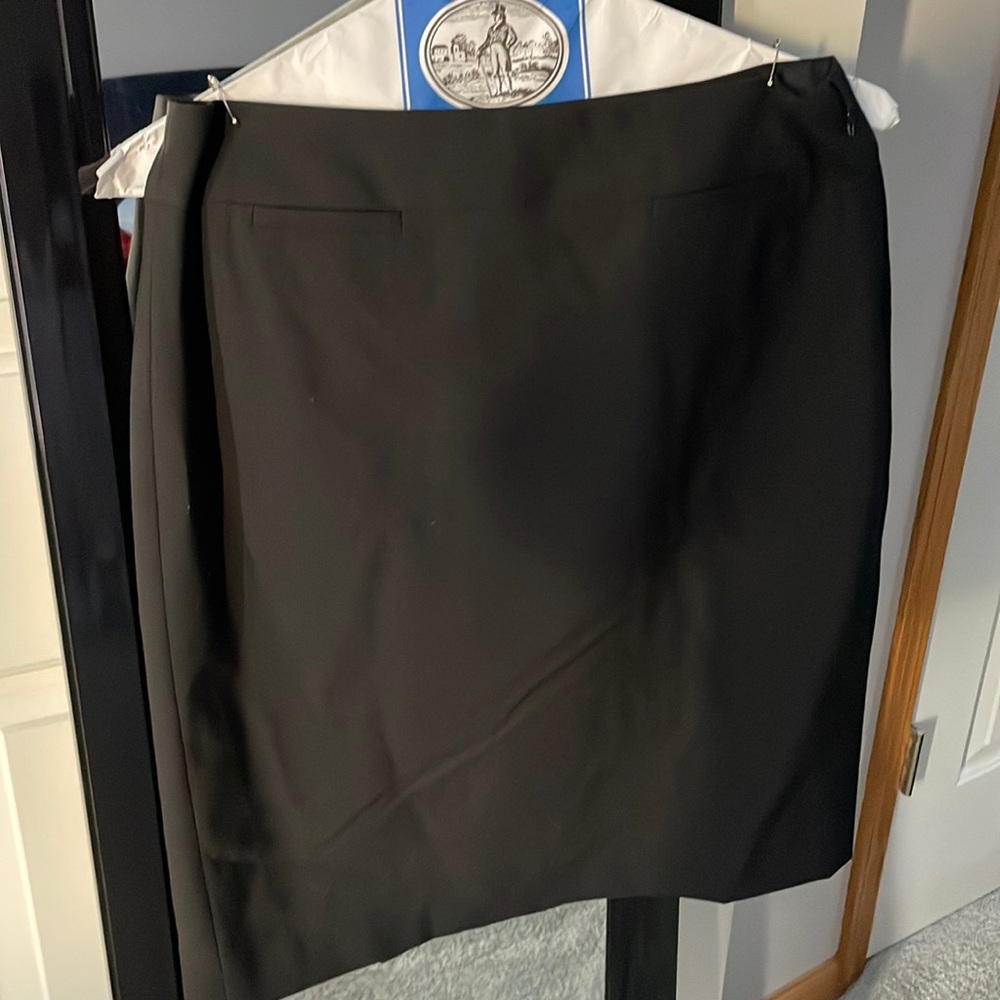 Black classic suit skirt.